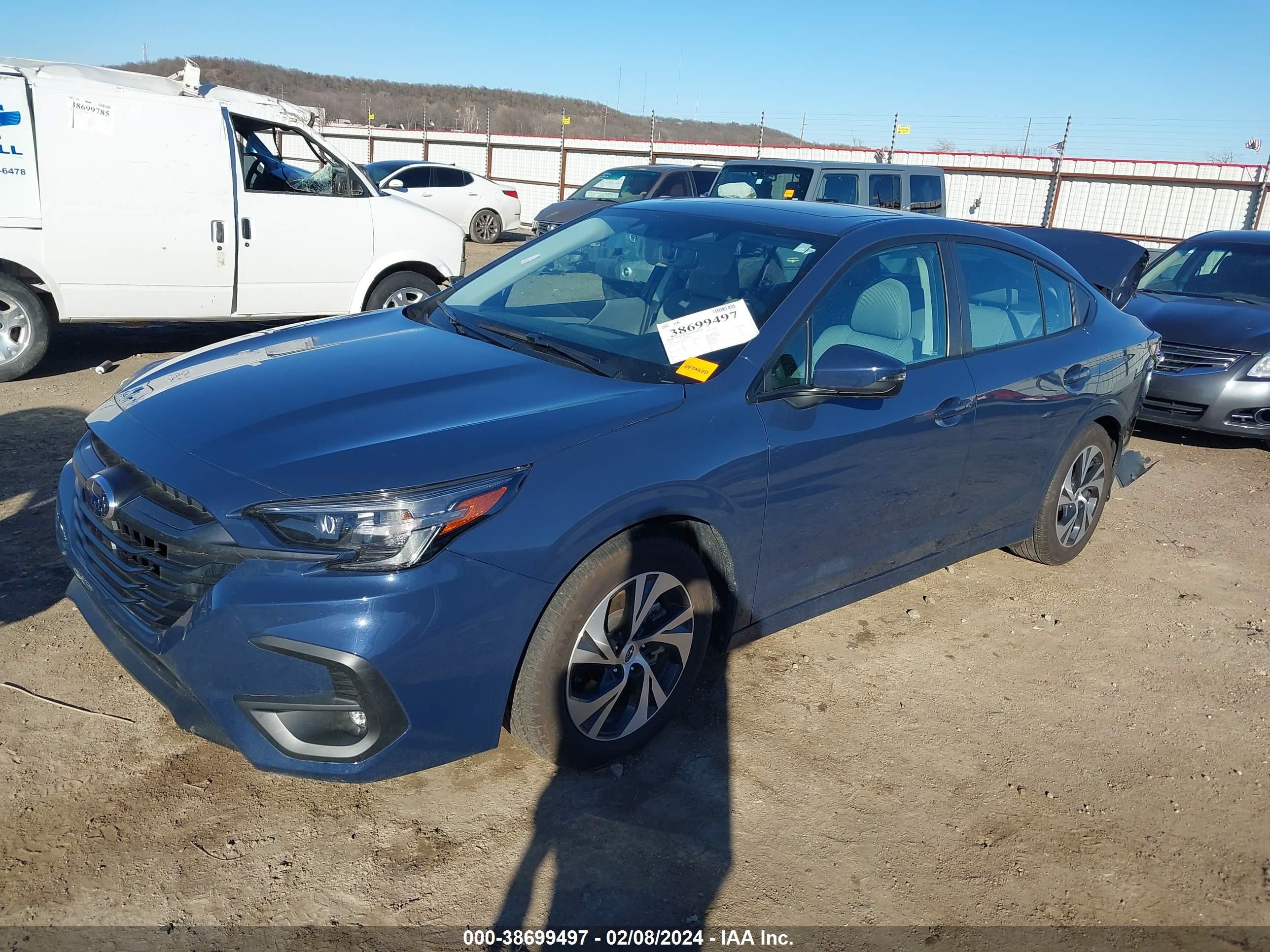 Photo 2 VIN: 4S3BWAF60R3002724 - SUBARU LEGACY 