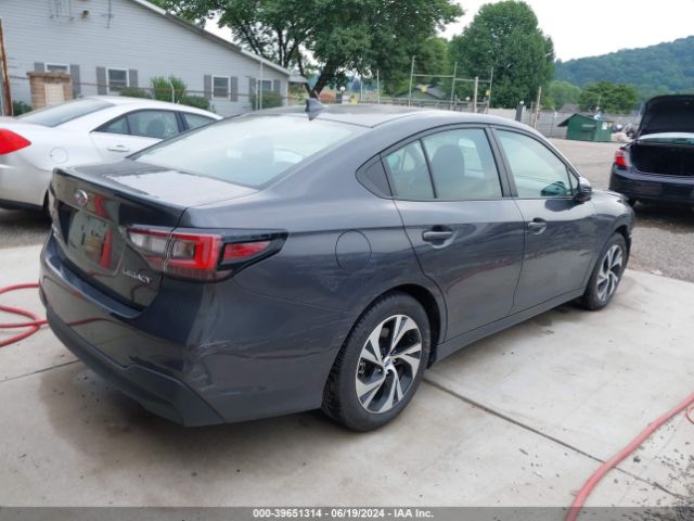 Photo 3 VIN: 4S3BWAF62R3015233 - SUBARU LEGACY 