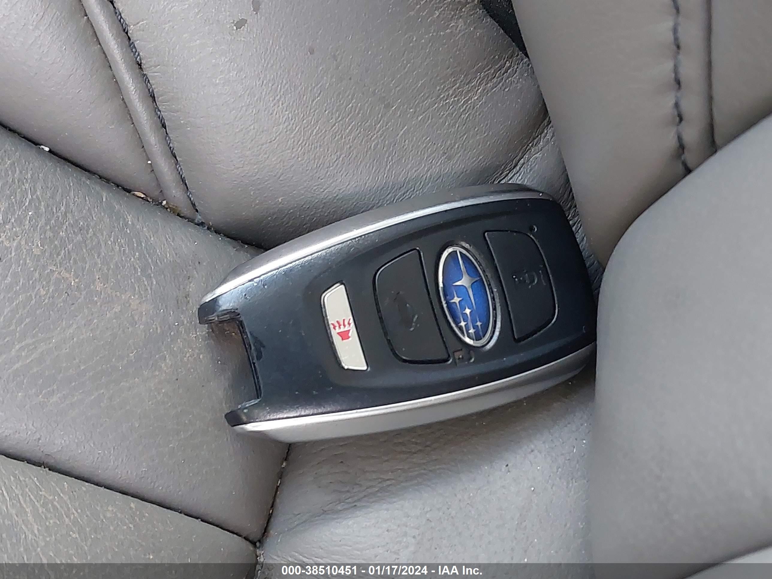 Photo 10 VIN: 4S3BWAF66R3002386 - SUBARU LEGACY PRE 