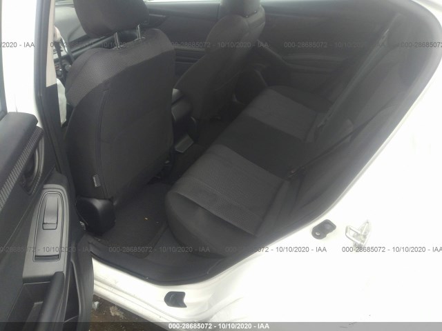 Photo 7 VIN: 4S3GKAA60J1622109 - SUBARU IMPREZA 