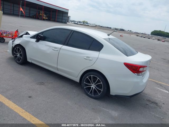 Photo 2 VIN: 4S3GKAA60L1613705 - SUBARU IMPREZA 