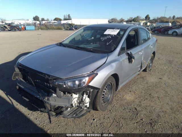 Photo 1 VIN: 4S3GKAA61J3603914 - SUBARU IMPREZA 