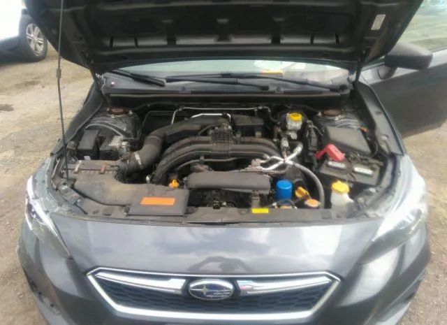 Photo 9 VIN: 4S3GKAA61J3612029 - SUBARU IMPREZA 