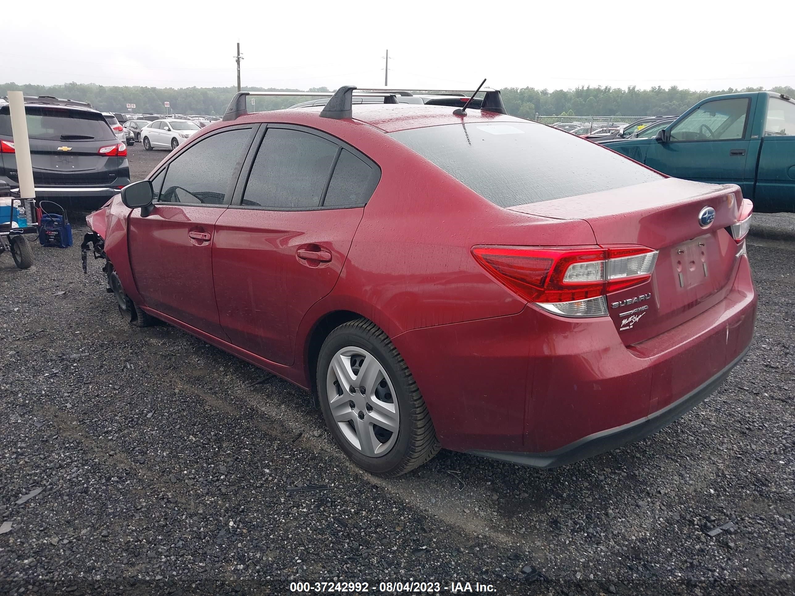 Photo 2 VIN: 4S3GKAA61K3610489 - SUBARU IMPREZA 