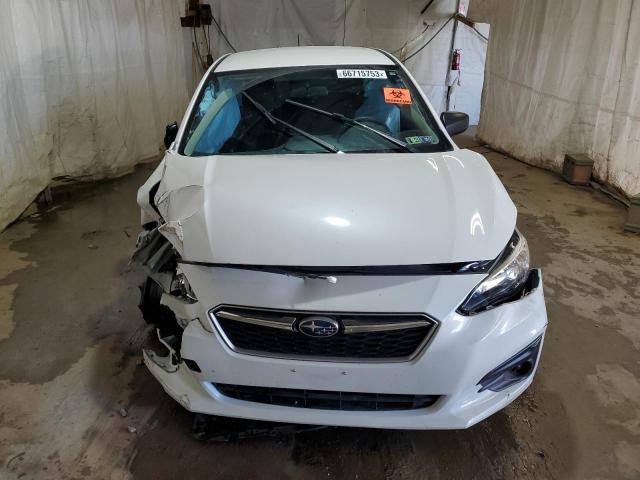 Photo 4 VIN: 4S3GKAA62K3623686 - SUBARU IMPREZA 