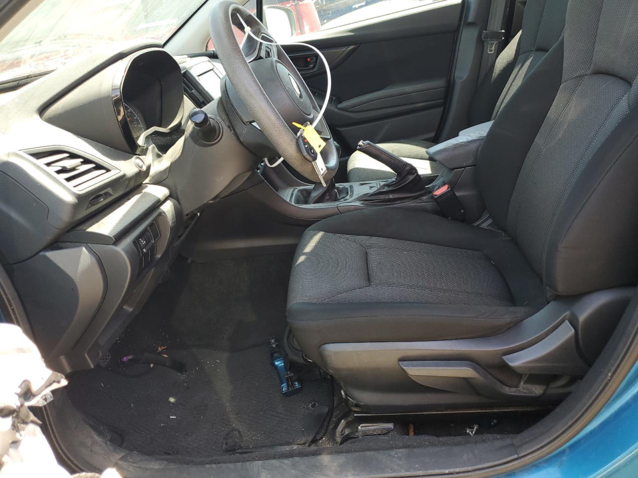 Photo 6 VIN: 4S3GKAA64J1608701 - SUBARU IMPREZA 