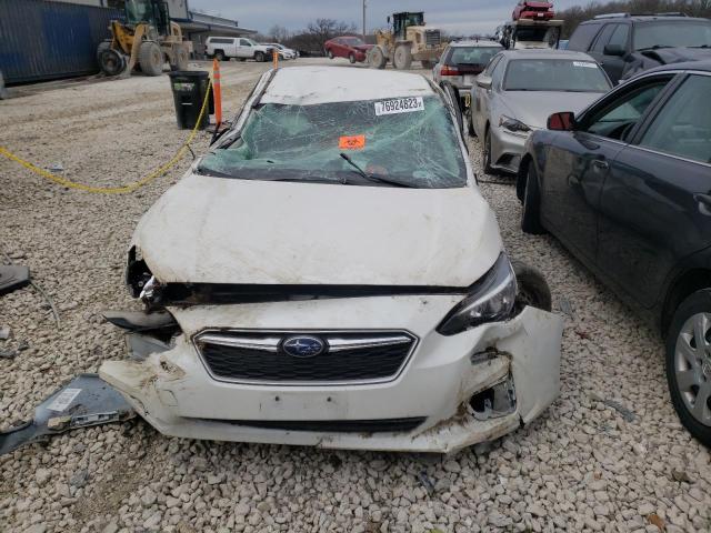 Photo 4 VIN: 4S3GKAA66J3619008 - SUBARU IMPREZA 