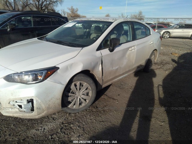 Photo 5 VIN: 4S3GKAA66K1623721 - SUBARU IMPREZA 