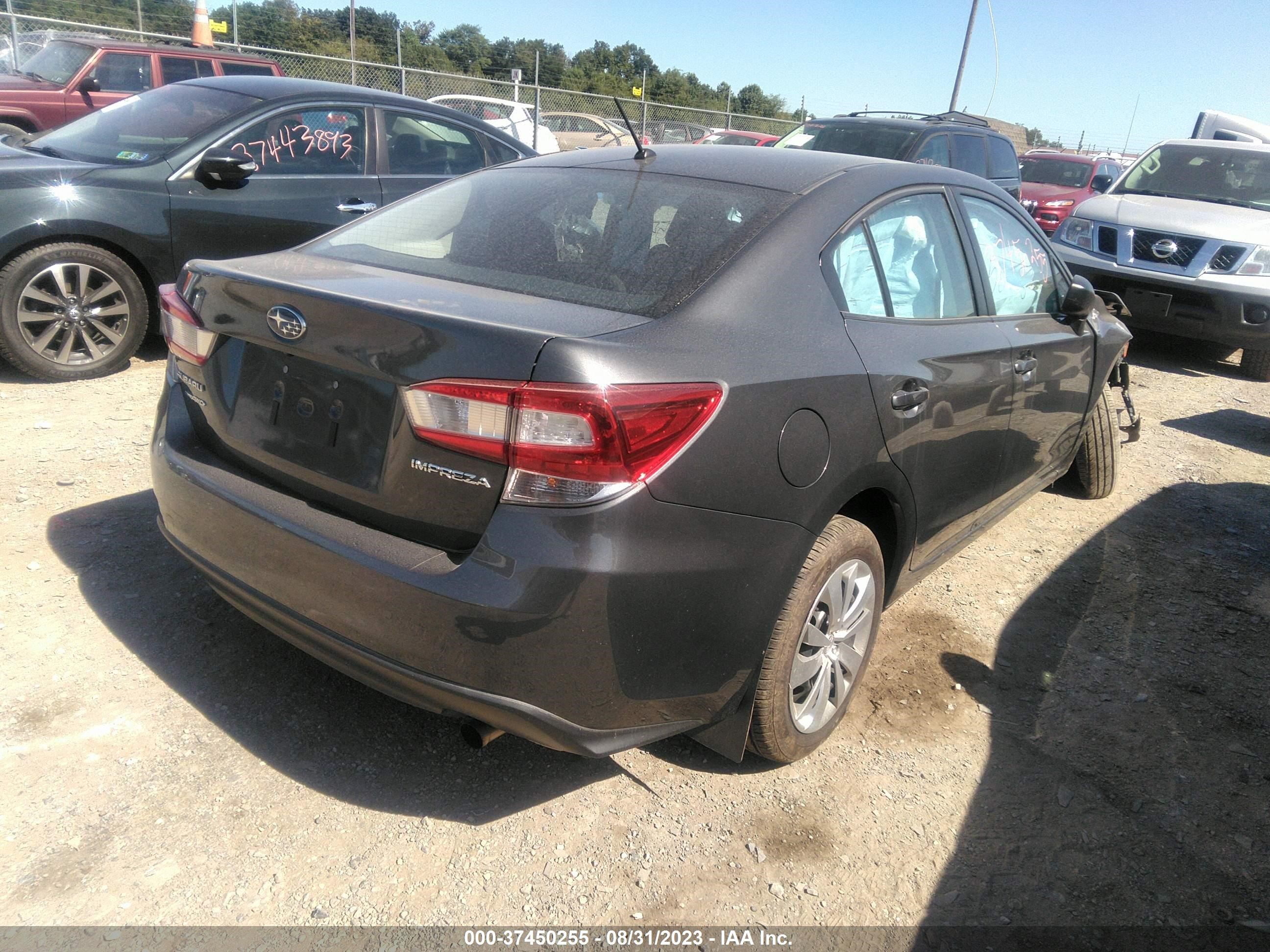 Photo 3 VIN: 4S3GKAA66K3627028 - SUBARU IMPREZA 