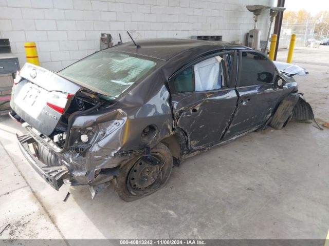 Photo 3 VIN: 4S3GKAA67J3607837 - SUBARU IMPREZA 