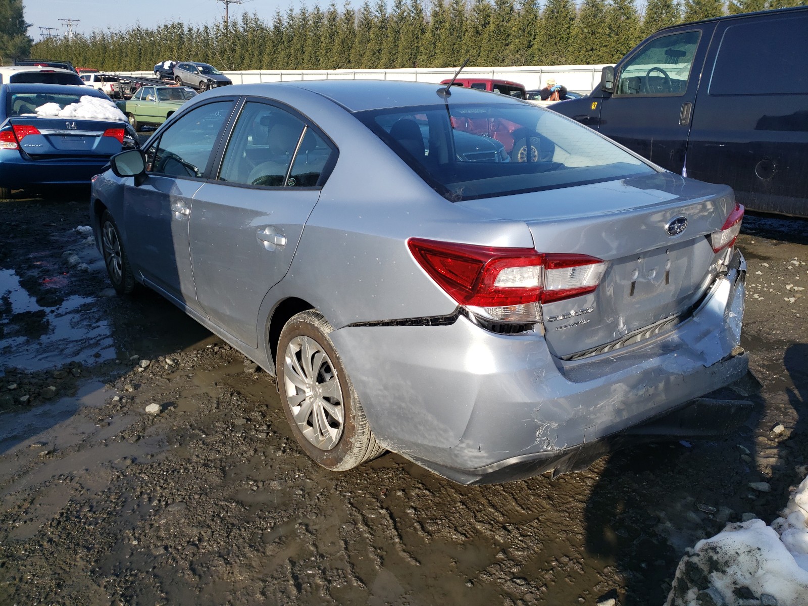 Photo 2 VIN: 4S3GKAA69J3620198 - SUBARU IMPREZA 