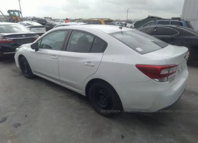 Photo 2 VIN: 4S3GKAA69J3620217 - SUBARU IMPREZA 