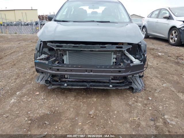 Photo 5 VIN: 4S3GKAA69K3607467 - SUBARU IMPREZA 