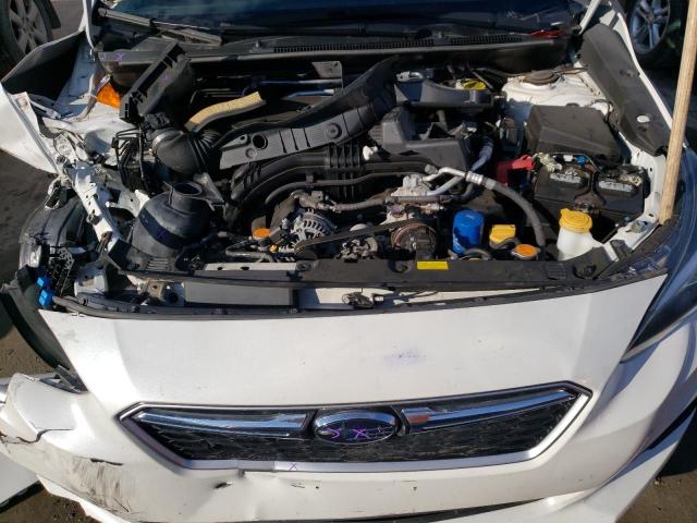 Photo 6 VIN: 4S3GKAA6XH3607406 - SUBARU IMPREZA 