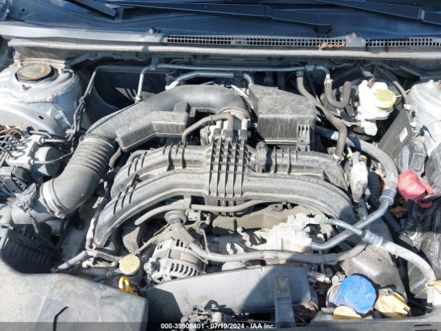 Photo 9 VIN: 4S3GKAA6XH3610435 - SUBARU IMPREZA 