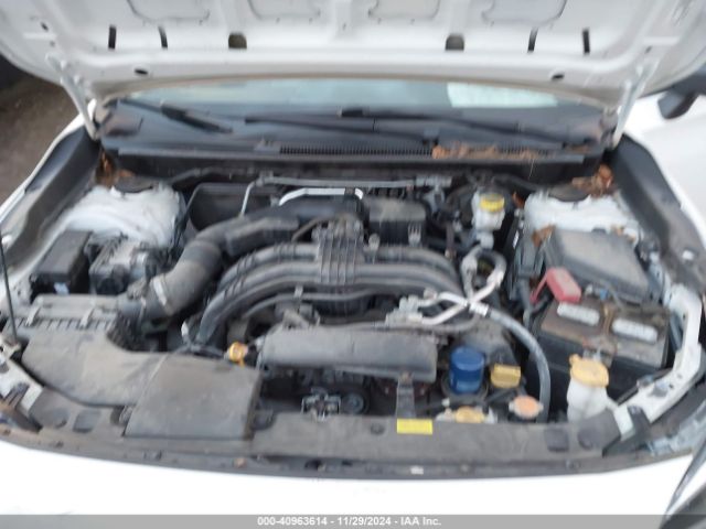 Photo 9 VIN: 4S3GKAA6XK3601130 - SUBARU IMPREZA 