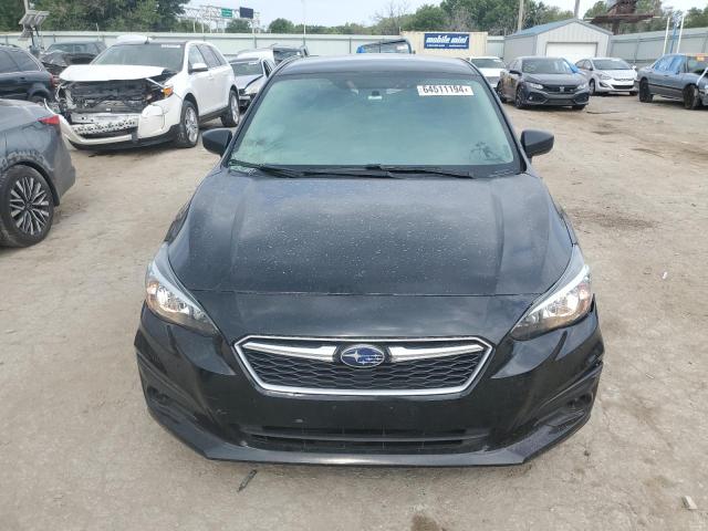 Photo 4 VIN: 4S3GKAA6XK3607509 - SUBARU IMPREZA 