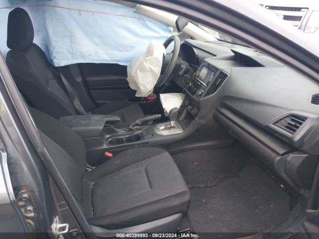 Photo 4 VIN: 4S3GKAA6XK3618722 - SUBARU IMPREZA 