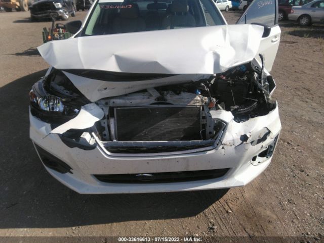 Photo 5 VIN: 4S3GKAB60K3621739 - SUBARU IMPREZA 