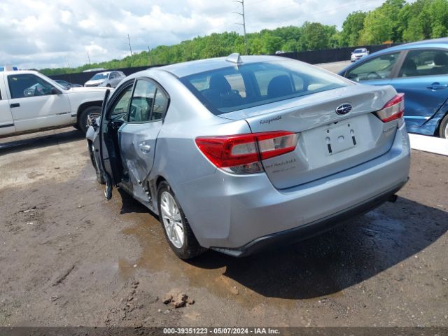 Photo 2 VIN: 4S3GKAB61H3604313 - SUBARU IMPREZA 