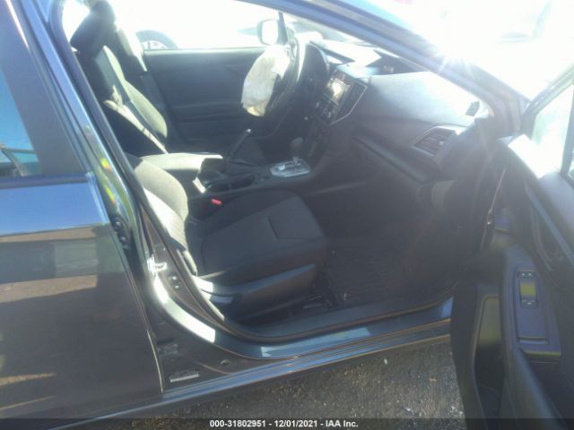 Photo 4 VIN: 4S3GKAB63J3612841 - SUBARU IMPREZA 