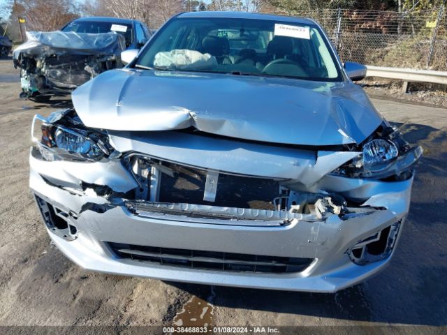 Photo 5 VIN: 4S3GKAB66H3621687 - SUBARU IMPREZA 