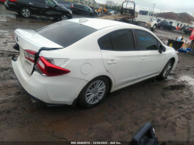 Photo 3 VIN: 4S3GKAB66J3605947 - SUBARU IMPREZA 