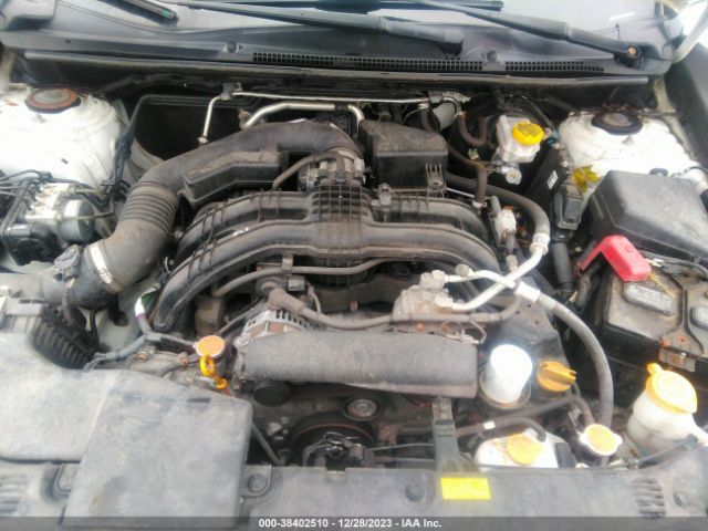 Photo 9 VIN: 4S3GKAB66J3605947 - SUBARU IMPREZA 