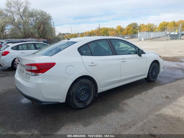 Photo 3 VIN: 4S3GKAB6XL3608434 - SUBARU IMPREZA 