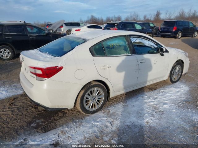 Photo 3 VIN: 4S3GKAD65J3623000 - SUBARU IMPREZA 