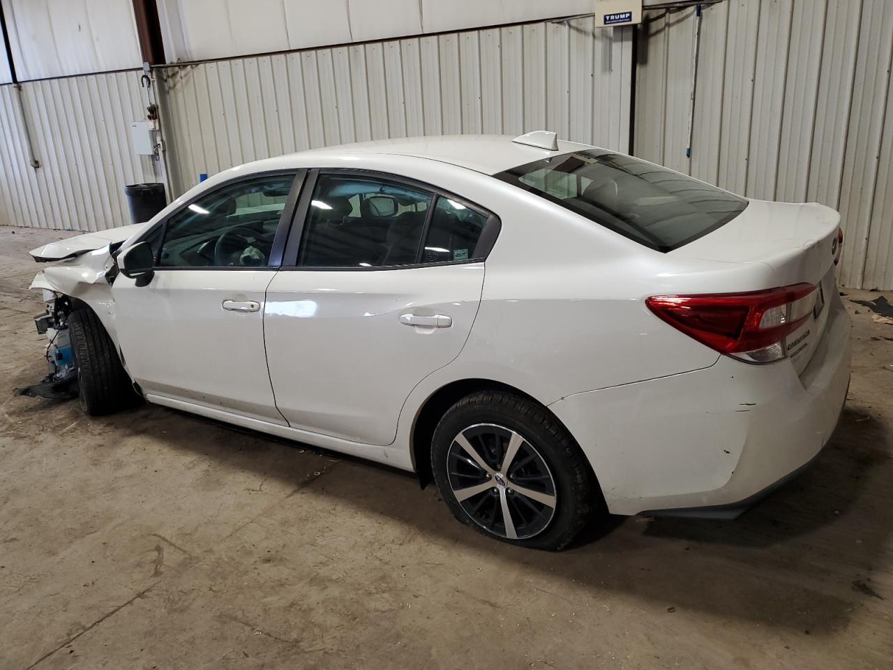 Photo 1 VIN: 4S3GKAD65K3622348 - SUBARU IMPREZA 