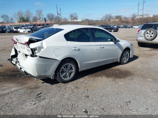 Photo 3 VIN: 4S3GKAD6XH3624086 - SUBARU IMPREZA 