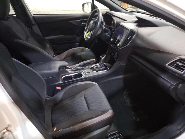 Photo 4 VIN: 4S3GKAK66J3613370 - SUBARU IMPREZA 