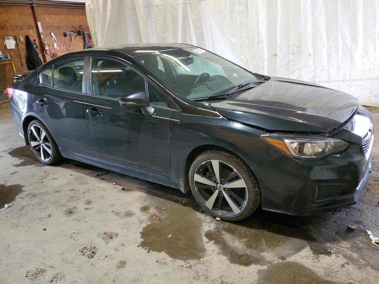 Photo 3 VIN: 4S3GKAM60J3609683 - SUBARU IMPREZA 