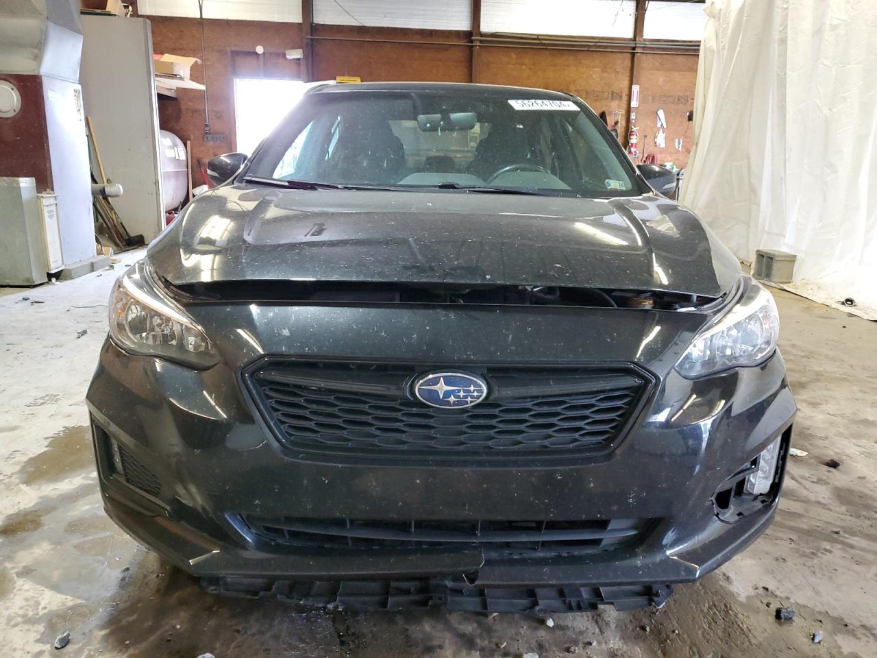 Photo 4 VIN: 4S3GKAM60J3609683 - SUBARU IMPREZA 