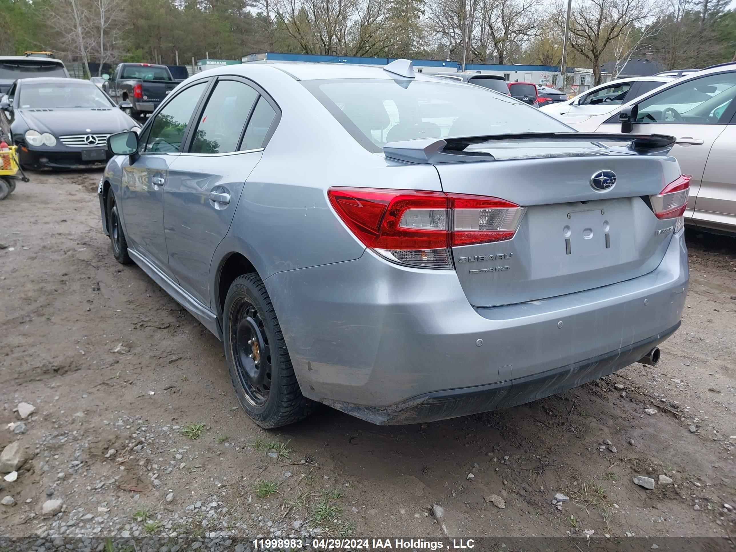 Photo 2 VIN: 4S3GKAU64J3607922 - SUBARU IMPREZA 