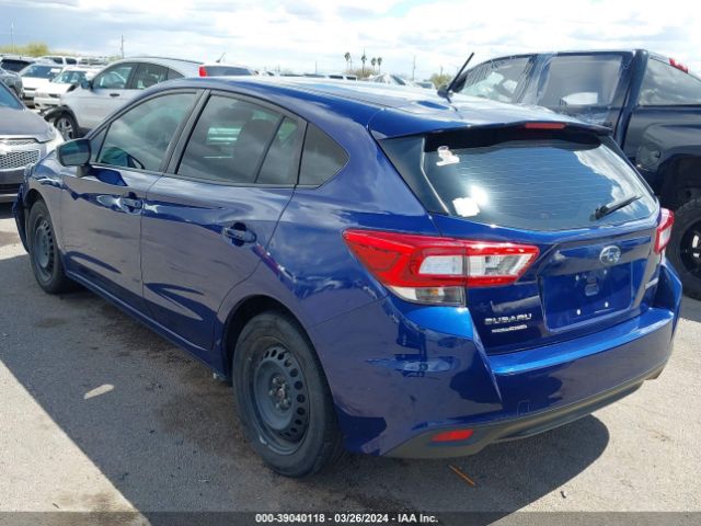 Photo 2 VIN: 4S3GTAA60J3705556 - SUBARU IMPREZA 