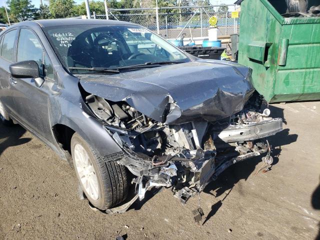 Photo 8 VIN: 4S3GTAA60J3747063 - SUBARU IMPREZA 