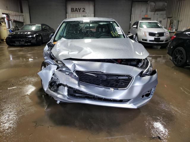 Photo 4 VIN: 4S3GTAA61H3734123 - SUBARU IMPREZA 