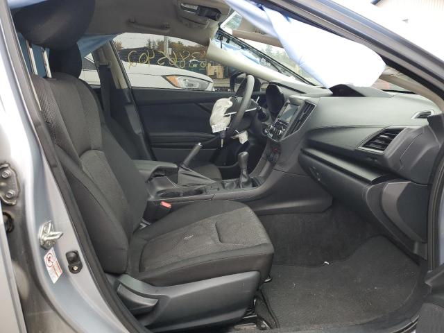 Photo 4 VIN: 4S3GTAA61J1740585 - SUBARU IMPREZA 