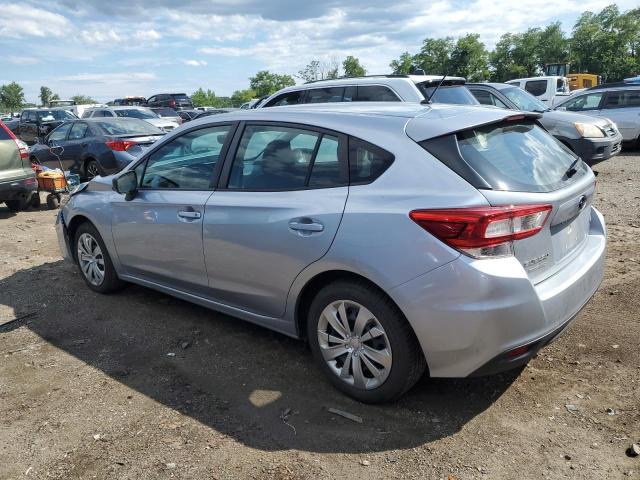 Photo 1 VIN: 4S3GTAA61J3712080 - SUBARU IMPREZA 