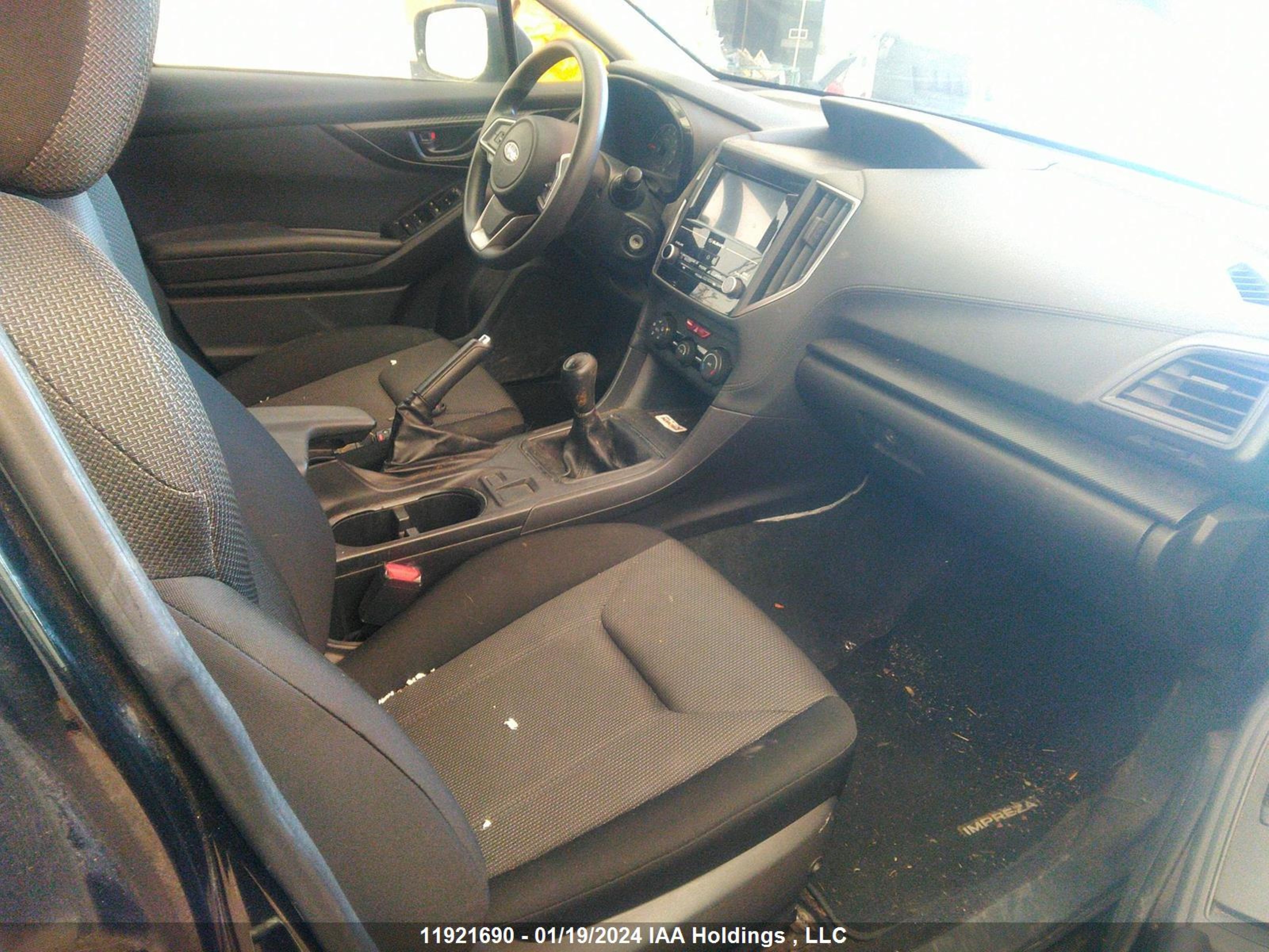 Photo 4 VIN: 4S3GTAA62H1709355 - SUBARU IMPREZA 