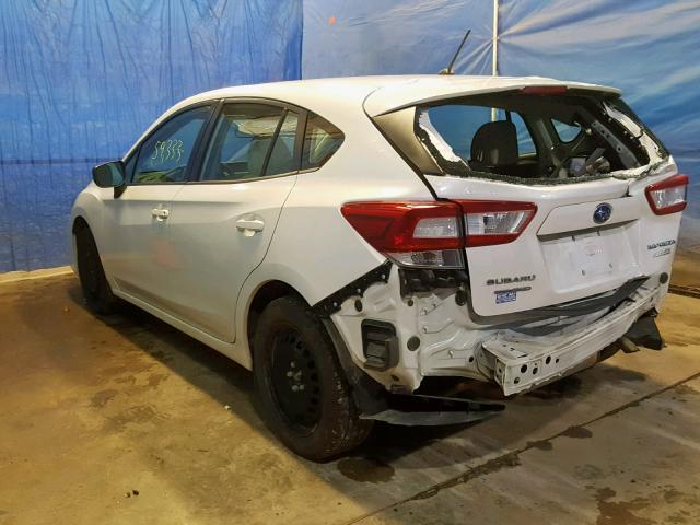 Photo 2 VIN: 4S3GTAA62H3732929 - SUBARU IMPREZA 