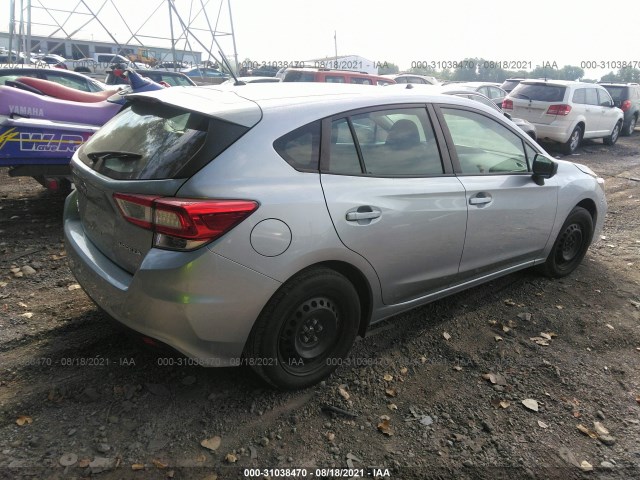 Photo 3 VIN: 4S3GTAA62J3740647 - SUBARU IMPREZA 