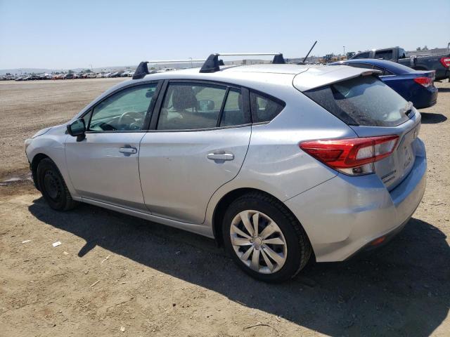 Photo 1 VIN: 4S3GTAA63J3725705 - SUBARU IMPREZA 