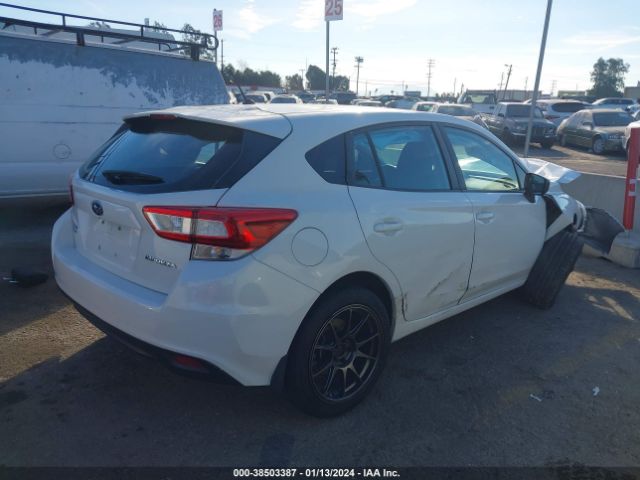 Photo 3 VIN: 4S3GTAA63K3700630 - SUBARU IMPREZA 