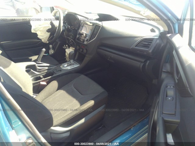 Photo 4 VIN: 4S3GTAA63K3721560 - SUBARU IMPREZA 