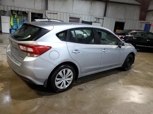 Photo 2 VIN: 4S3GTAA63K3756051 - SUBARU IMPREZA 