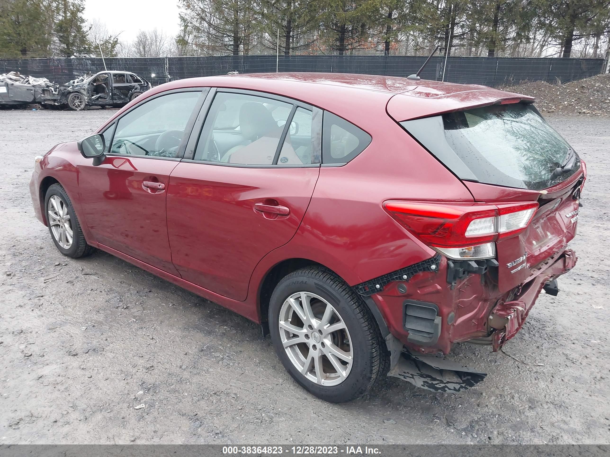 Photo 2 VIN: 4S3GTAA64H3711659 - SUBARU IMPREZA 