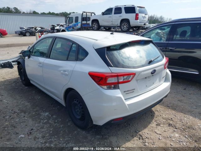 Photo 2 VIN: 4S3GTAA65J1715169 - SUBARU IMPREZA 